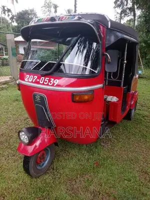 Bajaj 2 stroke 2000 Three Wheel (Used)