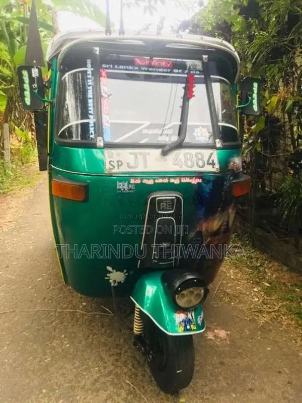 Bajaj 2 Stroke 2004 Three Wheel (Used)