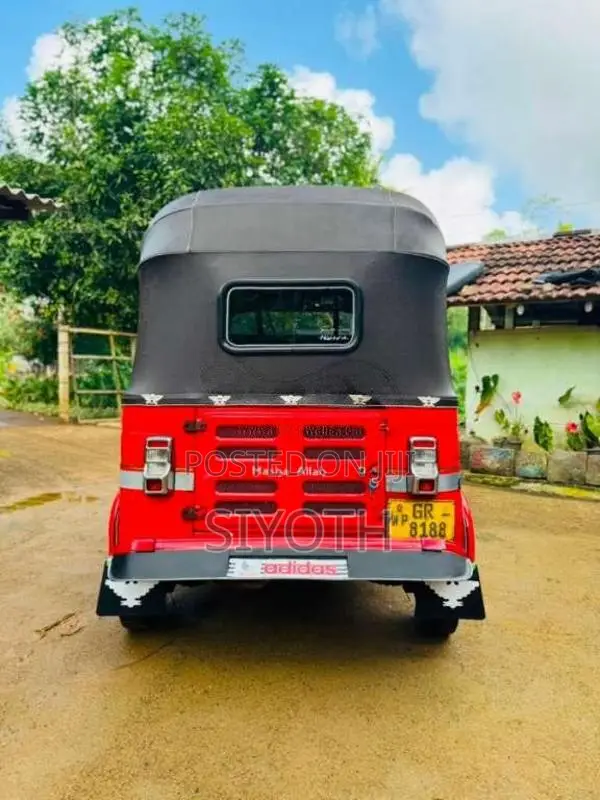 Bajaj RE 1980 Three Wheel (Used)
