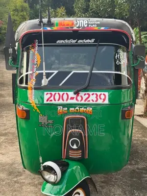 Bajaj RE 1999 Three Wheel (Used)