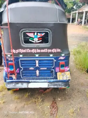Bajaj RE 2006 Three Wheel (Used)