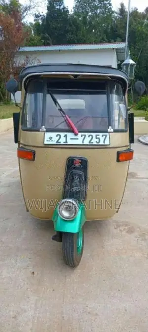 Bajaj 2 Stroke 1994 Three Wheel (Used)