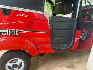 Bajaj 2 Stroke 2005 Three Wheel (Used)