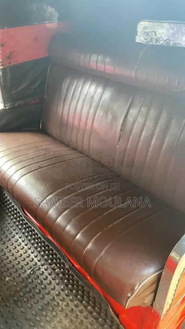 Bajaj 2 Stroke 2005 Three Wheel (Used)