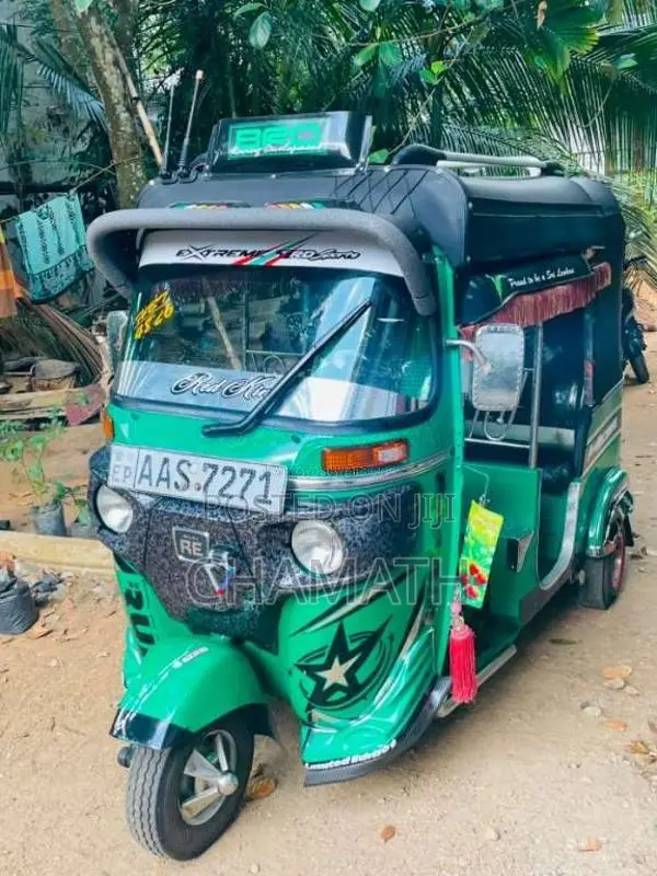 Bajaj RE 4 Stroke 2014 Three Wheel (Used)