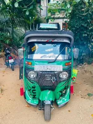 Bajaj RE 4 Stroke 2014 Three Wheel (Used)