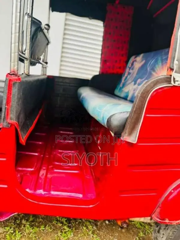 Bajaj 2 Stroke 1998 Three Wheel (Used)
