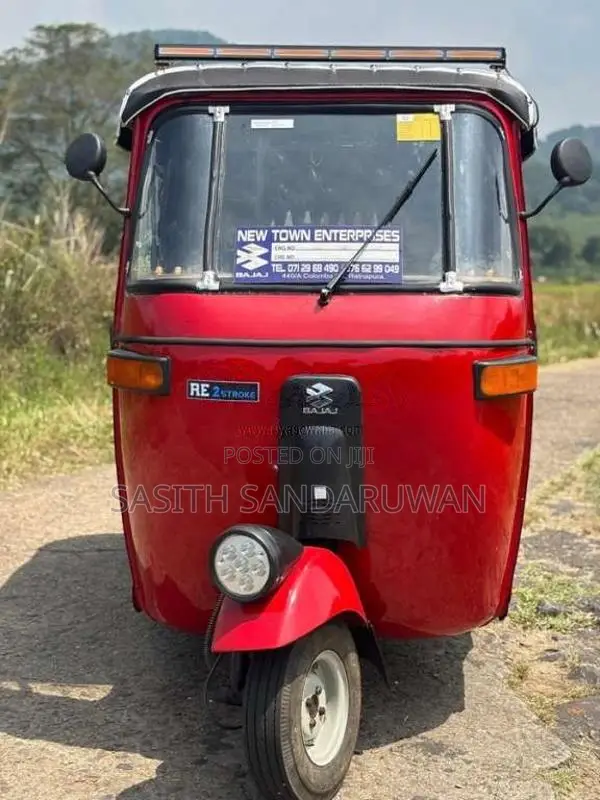 Bajaj 2 Stroke 2006 Three Wheel (Used)