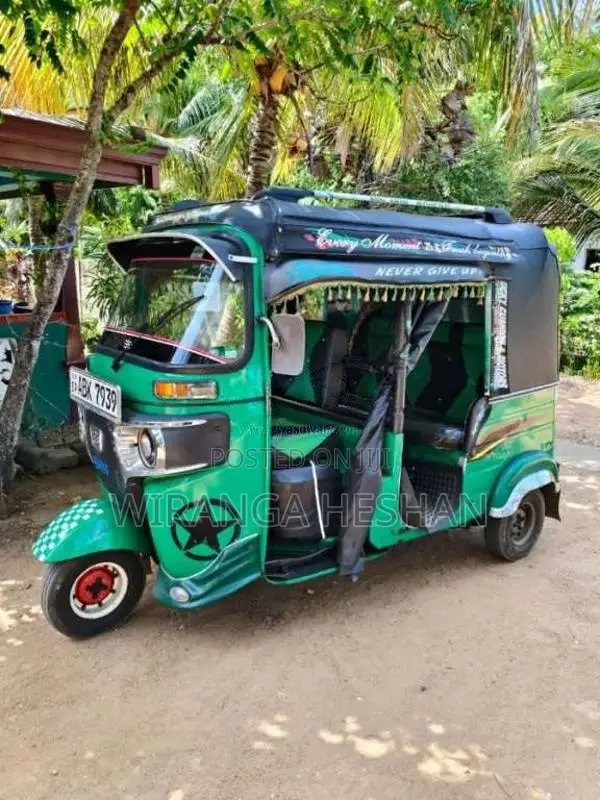 Bajaj RE 2016 Three Wheel (Used)