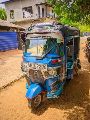 Bajaj RE 2015 Three Wheel (Used)