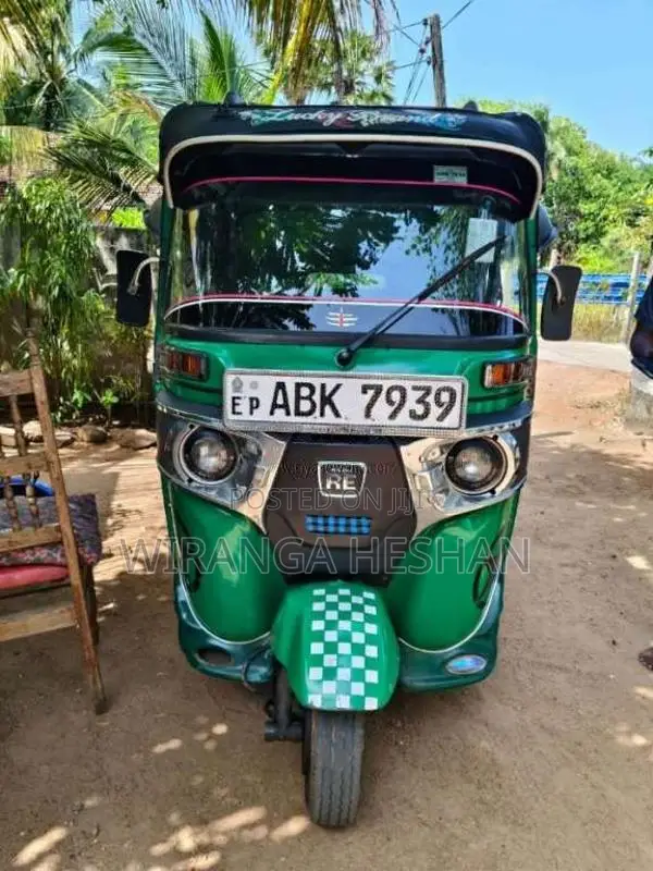 Bajaj RE 2016 Three Wheel (Used)