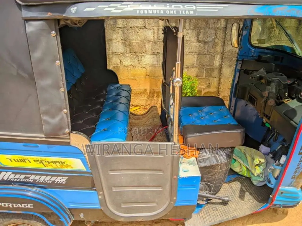 Bajaj RE 2015 Three Wheel (Used)