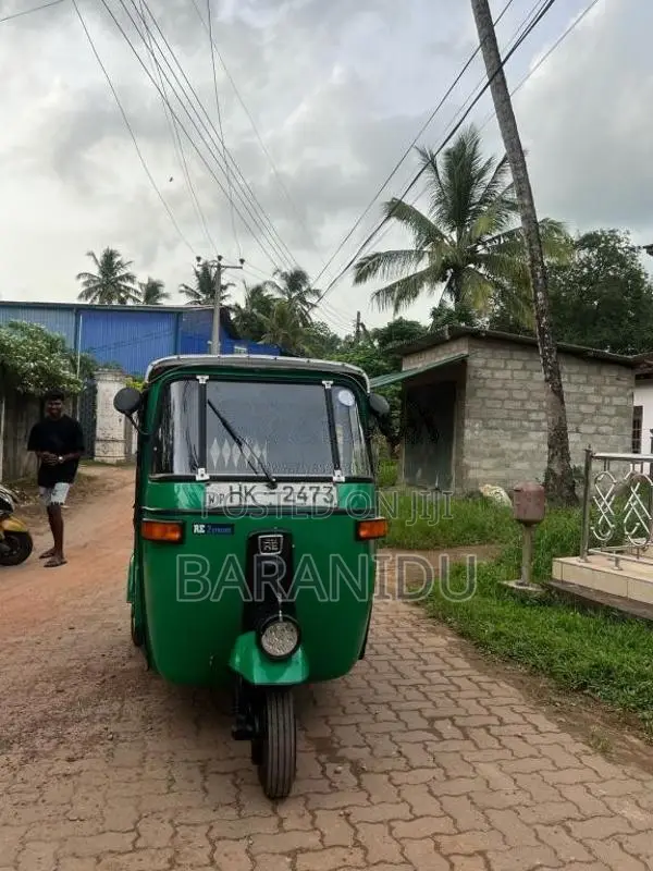 Bajaj 2 stroke 2004 Three Wheel (Used)