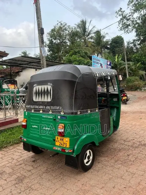 Bajaj 2 stroke 2004 Three Wheel (Used)