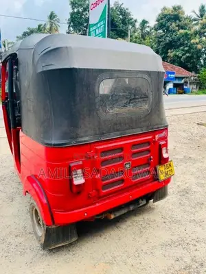 Bajaj RE 2016 Three Wheel (Used)