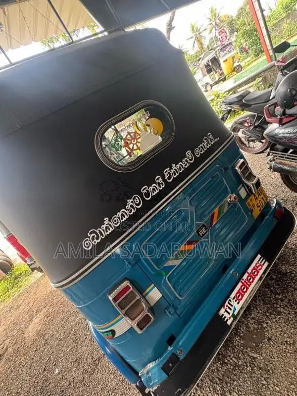 Bajaj RE 2014 Three Wheel (Used)