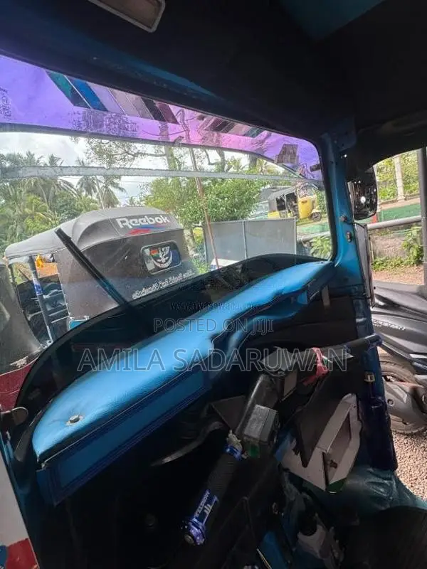 Bajaj RE 2014 Three Wheel (Used)