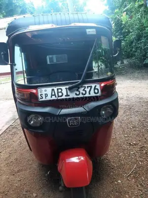 Bajaj RE 2015 Three Wheel (Used)