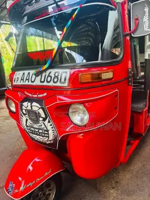 Bajaj RE 2014 Three Wheel (Used)