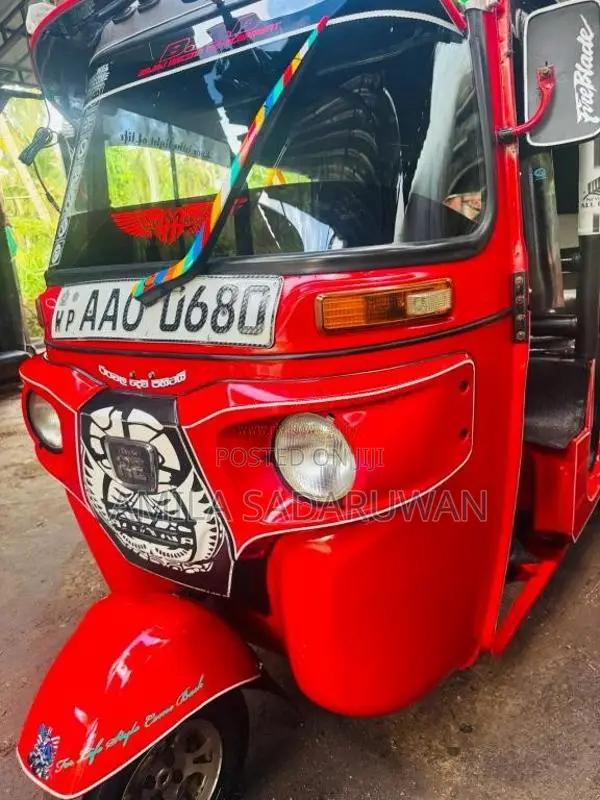 Bajaj RE 2014 Three Wheel (Used)