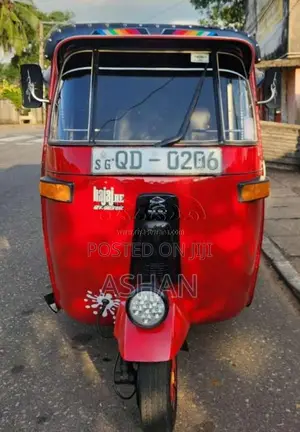 Bajaj 2 Stroke 2005 Three Wheel (Used)