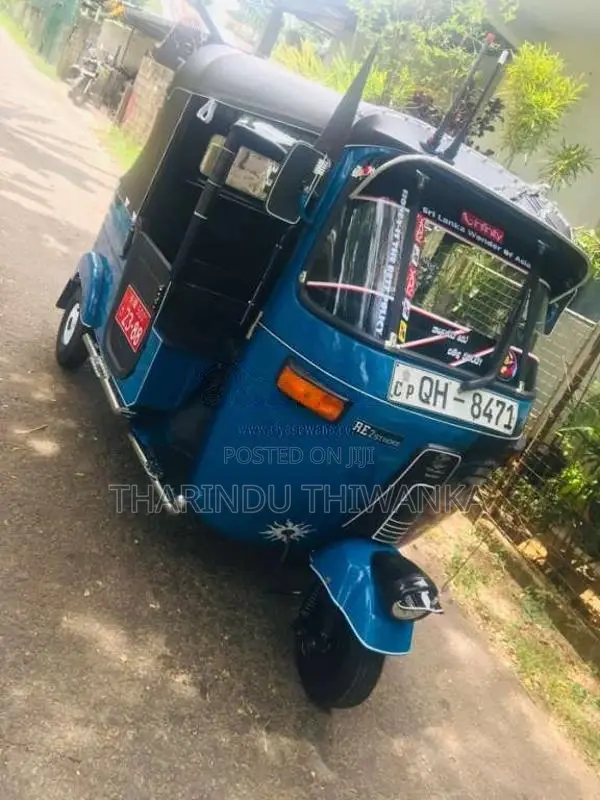 Bajaj 2 Stroke 2005 Three Wheel (Used)