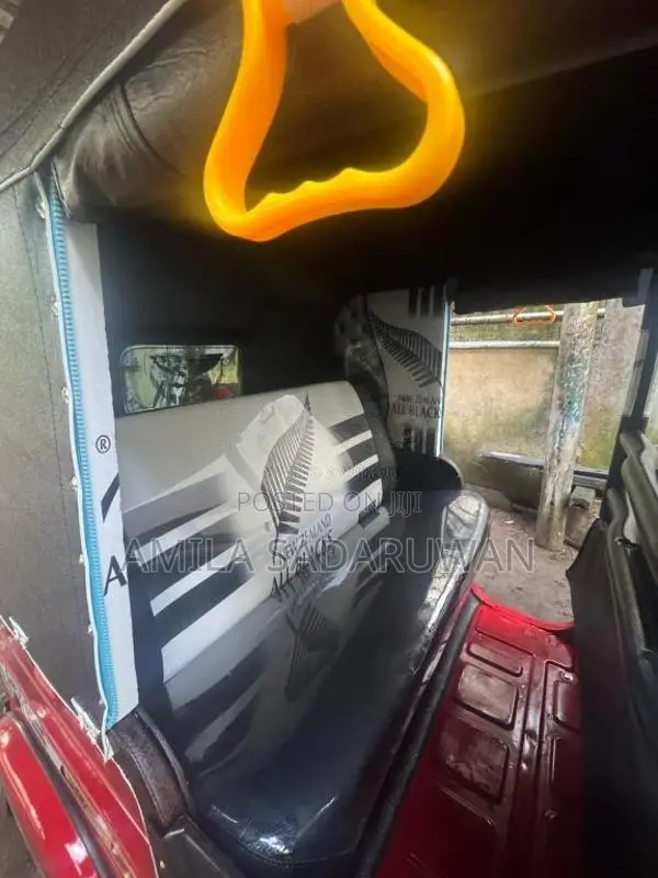 Bajaj RE 2014 Three Wheel (Used)
