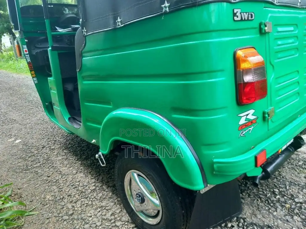 Bajaj 4 Stroke 2012 Three Wheel (Used)