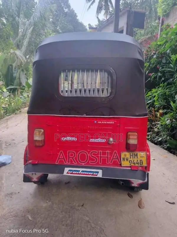 Bajaj 2 stroke 2004 Three Wheel (Used)