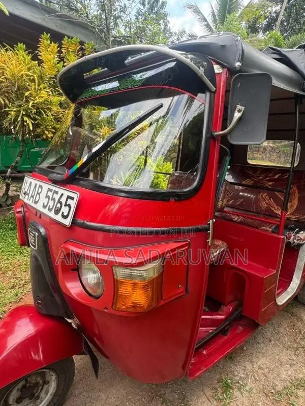 Bajaj RE 2013 Three Wheel (Used)