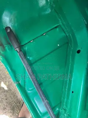 Bajaj RE 2 Stroke 2004 Three Wheel (Used)