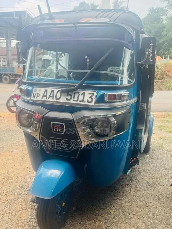 Bajaj RE 2014 Three Wheel (Used)