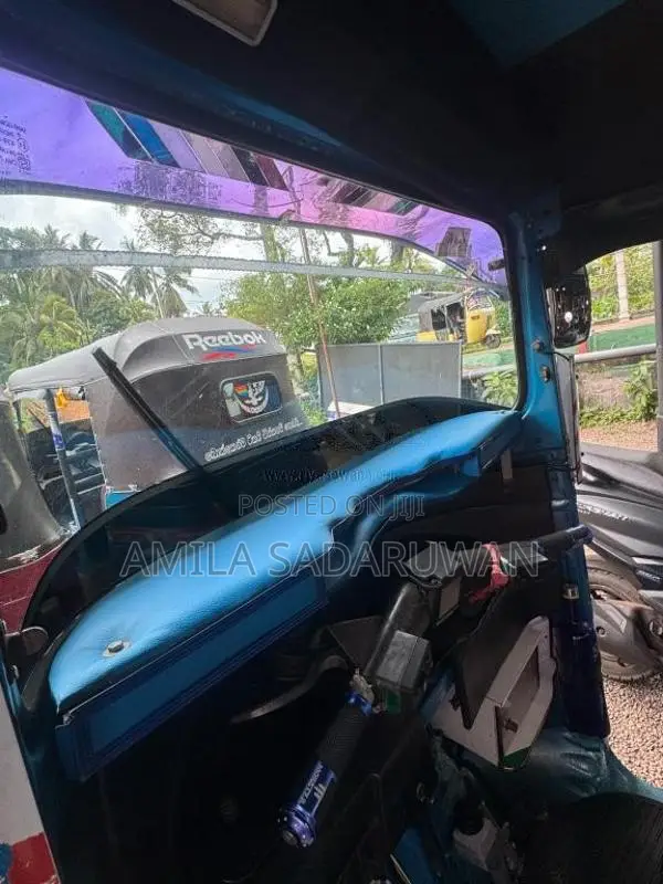 Bajaj RE 2014 Three Wheel (Used)