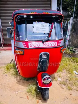 Bajaj 2 Stroke 1995 Three Wheel (Used)