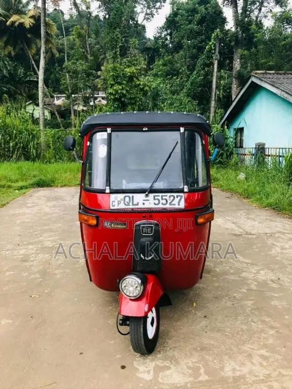 Bajaj 4 stroke 2007 Three Wheel (Used)