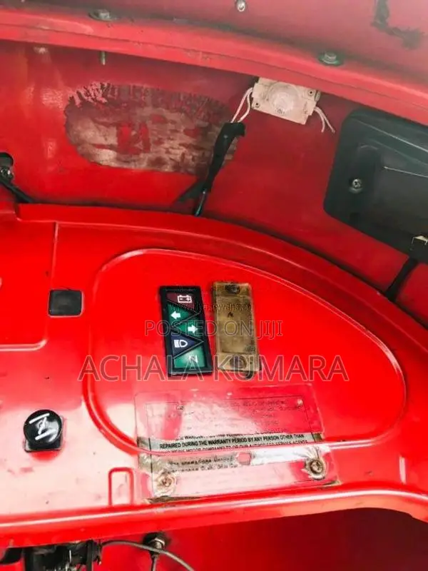 Bajaj 4 stroke 2007 Three Wheel (Used)