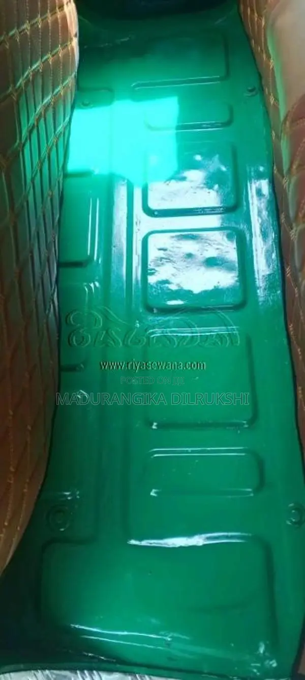 Bajaj RE 4 Stroke 2012 Three Wheel (Used)