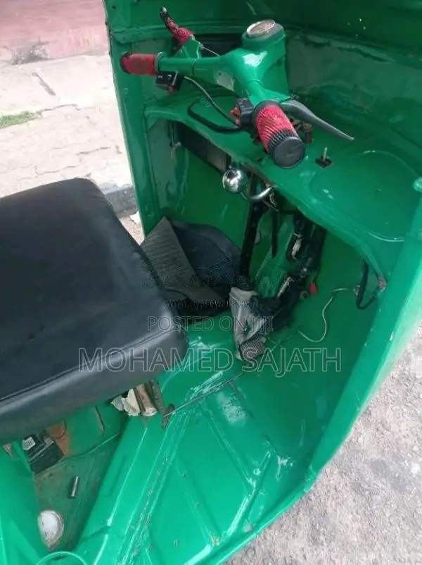 Bajaj 2 Stroke 1998 Three Wheel (Used)