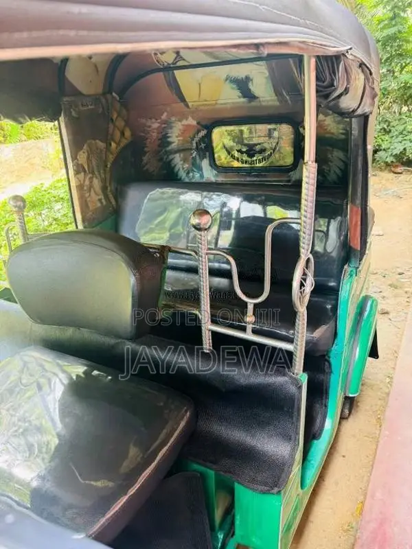 Bajaj RE 2003 Three Wheel (Used)