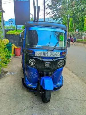 Bajaj RE 2014 Three Wheel (Used)