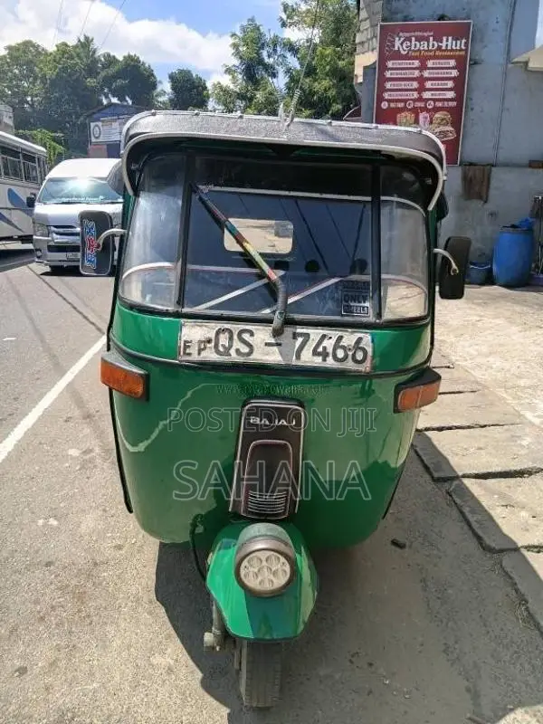 Bajaj RE 2009 Three Wheel (Used)
