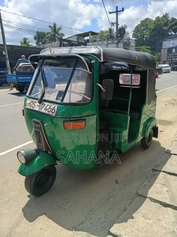 Bajaj RE 2009 Three Wheel (Used)