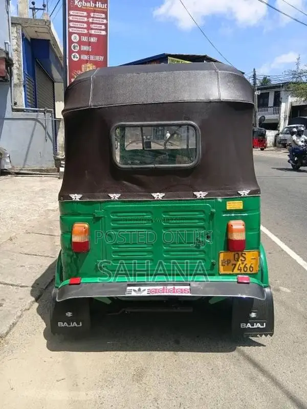 Bajaj RE 2009 Three Wheel (Used)