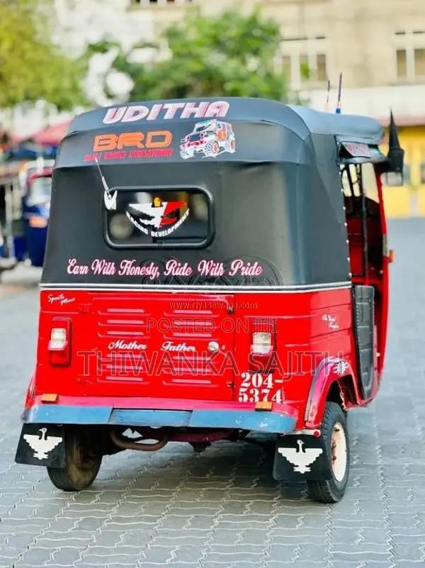 Bajaj 2 Stroke 1998 Three Wheel (Used)