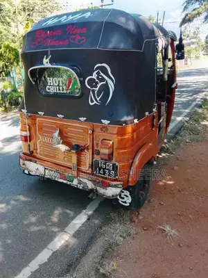 Bajaj RE 1990 Three Wheel (Used)