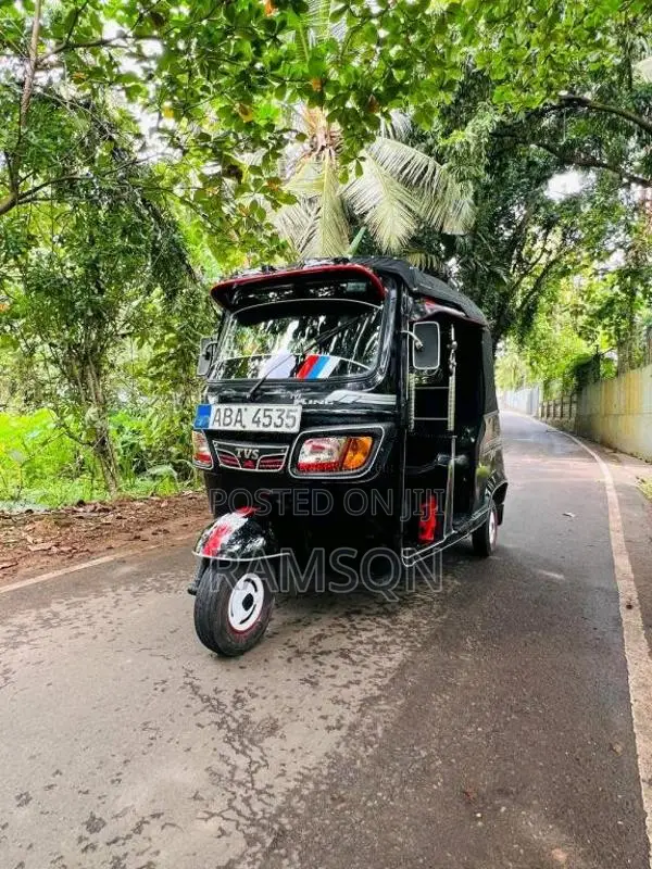 TVS King 2015 Three Wheel (Used)