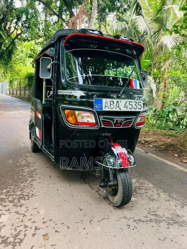 TVS King 2015 Three Wheel (Used)