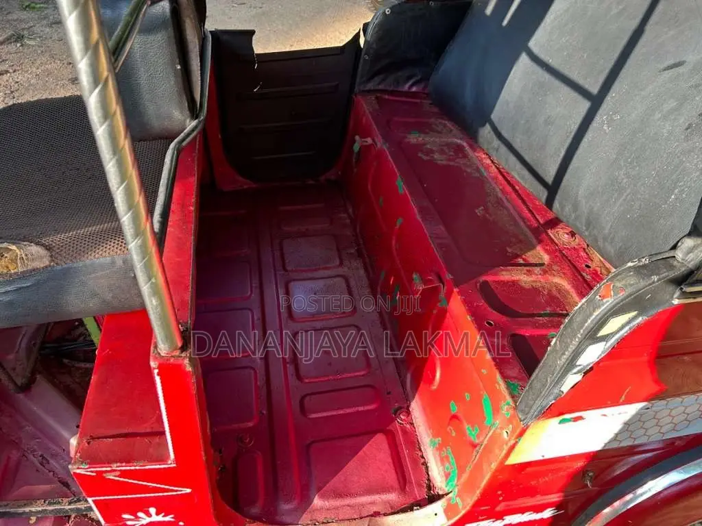 Bajaj 2 Stroke 2003 Three Wheel (Used)