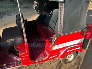 Bajaj 2 Stroke 2003 Three Wheel (Used)