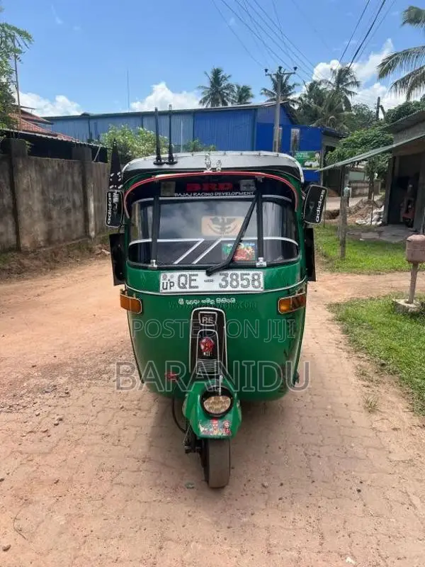 Bajaj 2 stroke 2006 Three Wheel (Used)